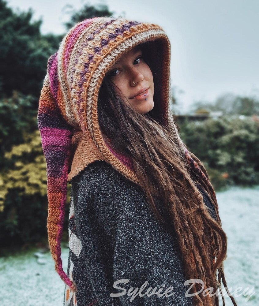 Crochet plush hood Easy Crochet Hood Pattern Free + Video Tutorial main image 3