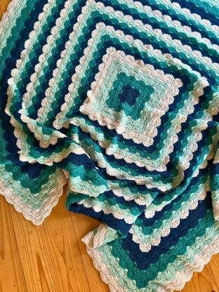 Textured Clam Shells Blanket