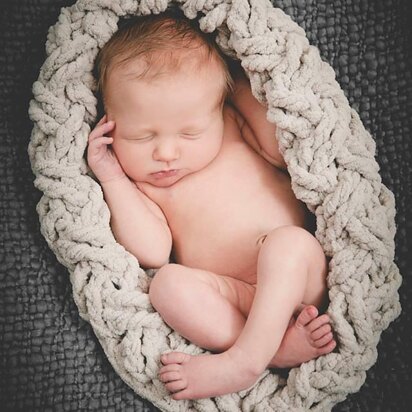 Chunky Diagonal Weave Baby Bowl, Cocoon, or Basket