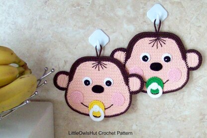 079 Baby monkey potholder