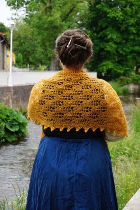 Wheat fields shawl