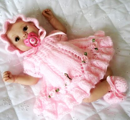 Knitting pattern for Dolls 7 - 8 inch, Dress, Bonnet, panties & shoes