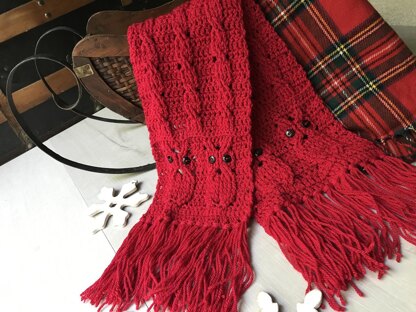 Owl Cabled Scarf