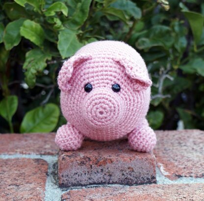 Roly Poly Piggy Pig Amigurumi