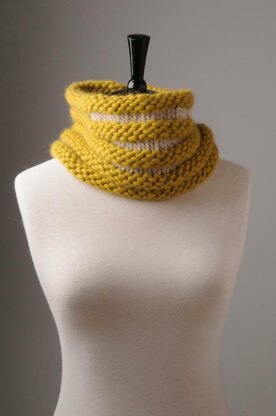 Chunky Textured Cowl