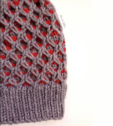 Diamonds Everywhere Beanie