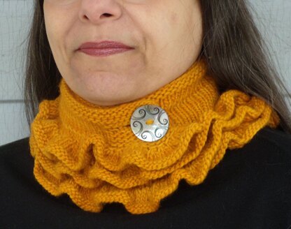 Helios Neckwarmer