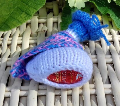 Little Easter Puddle-Duck - Creme Egg Cover