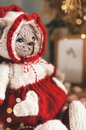 Teddy Bear Outfit Knitting Pattern – Little Heart Outfit PDF (25–30 cm)