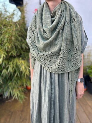 Elven Song Shawl