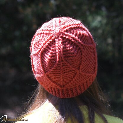 Dahlia beanie