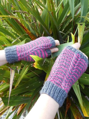 Hutt Valley Mitts