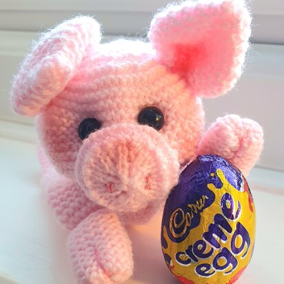 Little Phoebe Creme Egg Cosy/ Key Ring / Handbag Charm - knitting pattern