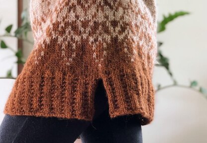 Crocus Pullover