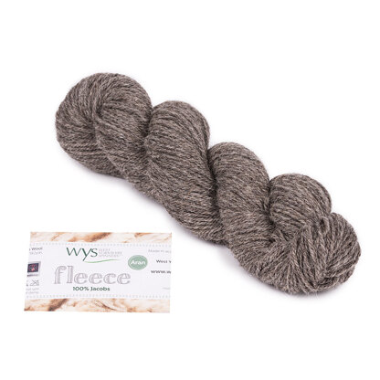 Jacob Fleece Yarn -- Aran Weight