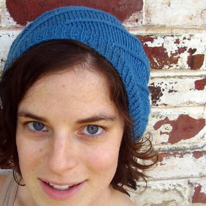 Penelope Swirly Beret - knitting pattern