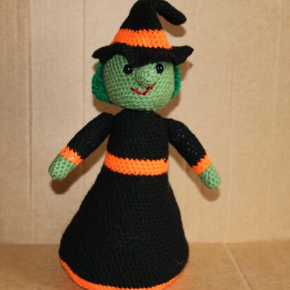 Amigurumi Witch Decoration