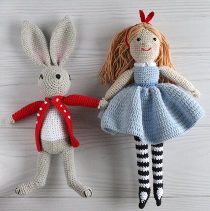 White Rabbit from Wonderland, Alice friend