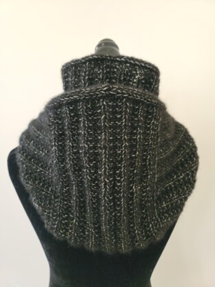 Fading Trail Hood Cowl