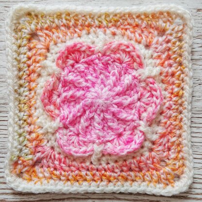 Sakura Granny Square