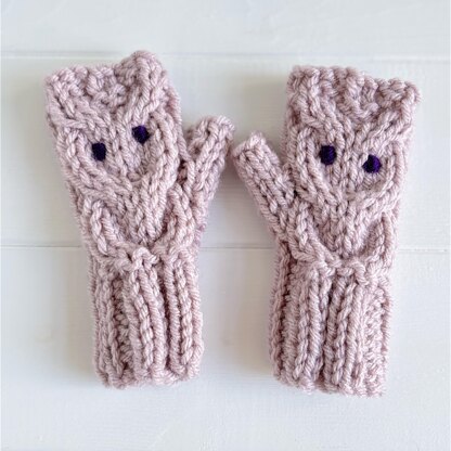 'Owl fingerless mitts' 2yrs to adult