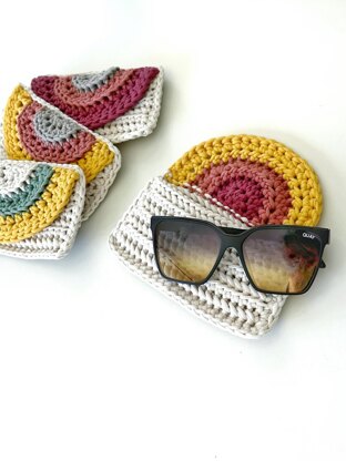 Rainbow Crochet Glasses Case 093