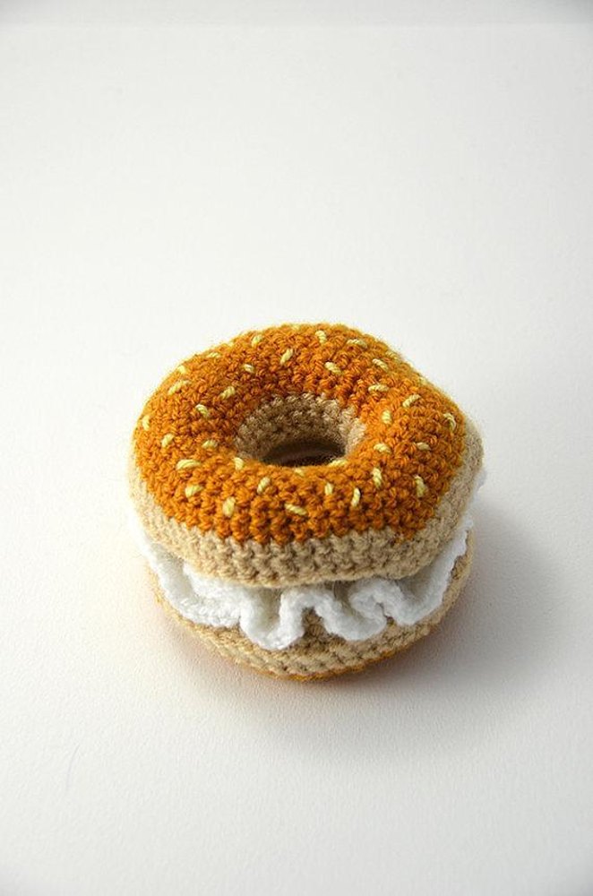 Bagel with Cream Cheese - Bun - Toy Food - Play Kitchen - Amigurumi -  CROCHET PATTERN No.74 Crochet pattern by Flying Dutchman Crochet Design, Knitting Patterns