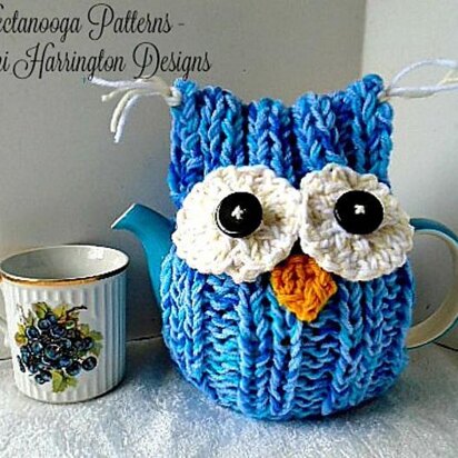 967- OWL TEA COZY