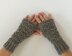 Queen's Lace Fingerless Gloves