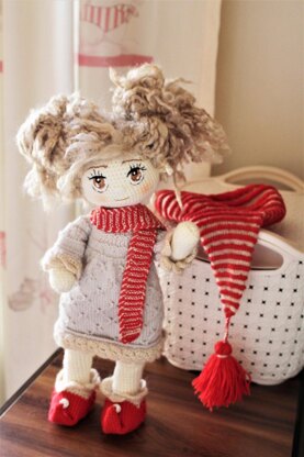 Elf doll + clothes