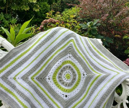 Lily Blanket