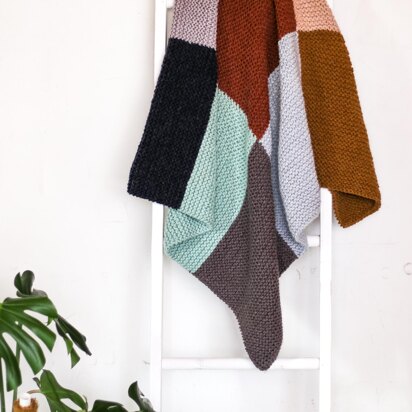 Nove Knit Blanket