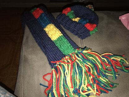 Playtime hat and scarf
