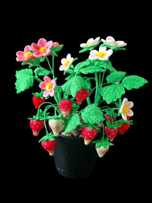 Crochet Strawberry plant