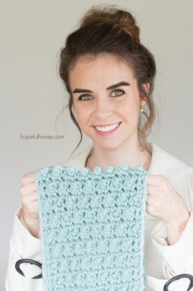 Snowbird Picot Pompom Scarf