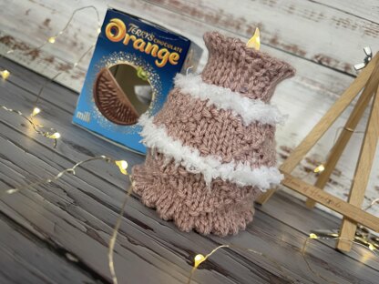 Light-up Birthday Cake Chocolate Orange Cover Knitting Pattern