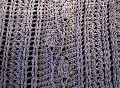 Triangular Scarf "Nikaia"