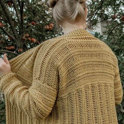 Amori Cardigan