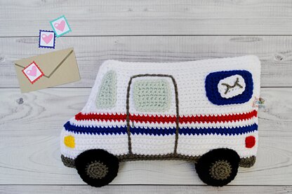 Mail Truck Kawaii Cuddler®