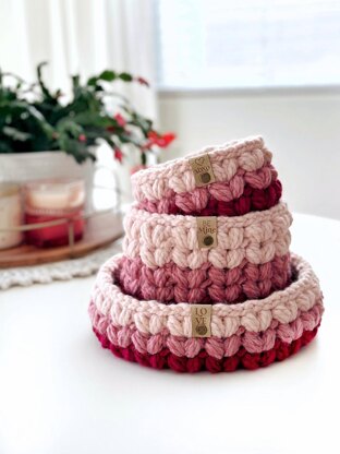 The Puffy Heart Basket 099