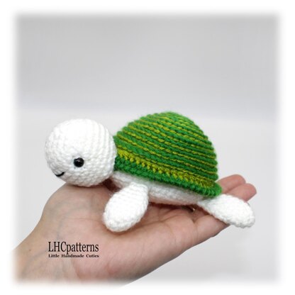 Little Turtle Crochet Pattern