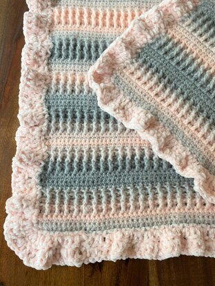 Little Darling Baby Blanket pattern by Deborah O'Leary