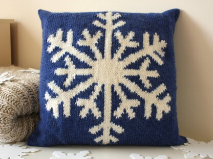 Snowflake cushion