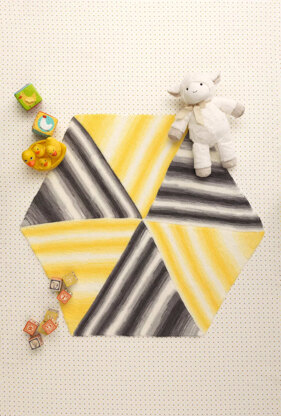 Hexagon Baby Blanket in Lion Brand Ice Cream - L60360 - Downloadable PDF