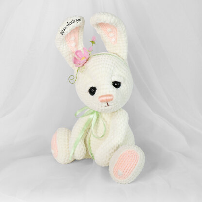 Plush cute Bunny (milk)