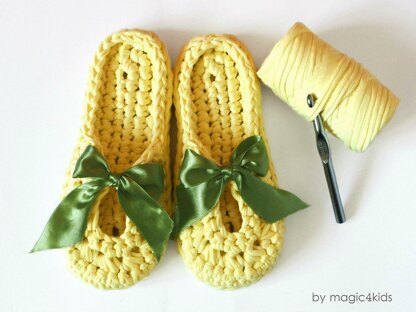 Adjustable T-shirt yarn slippers