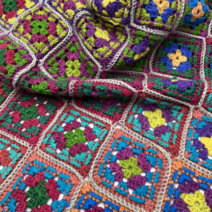 How to make a Granny Square – Made in Winchester