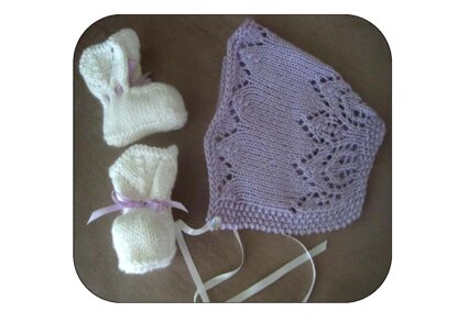 Little Cherub Bonnet & Booties Set