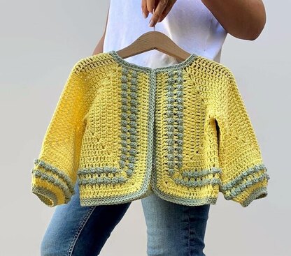 4 CROCHET BABY SWEATER CARDIGAN PATTERNS