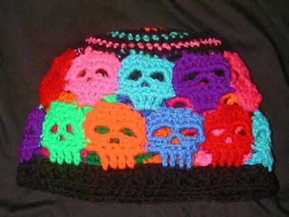 ColorMeCrazy Creepy SKull Beanie